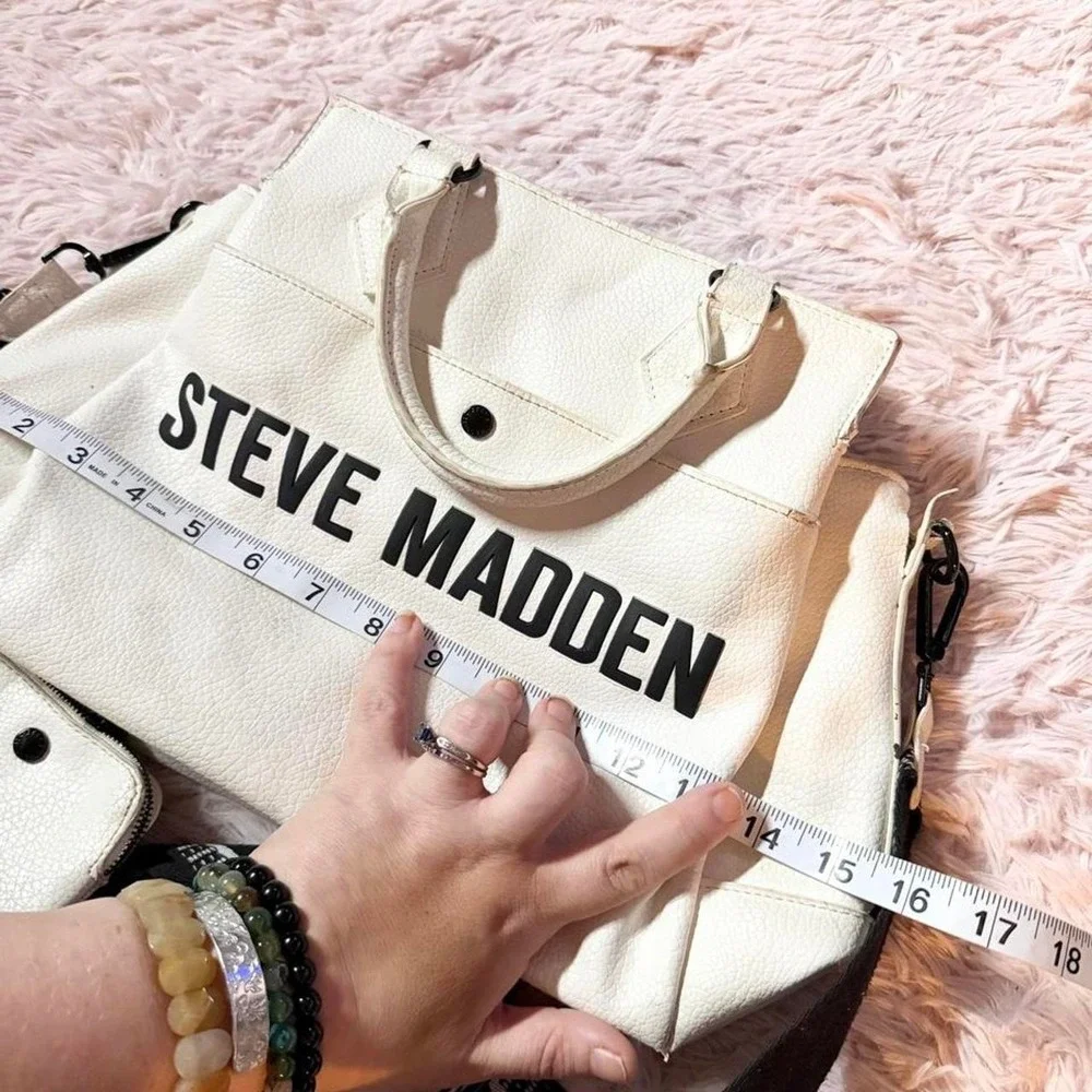 Steve Madden Cream Neutral Satchel Crossbody Coin Purse Divided Sections Preppy